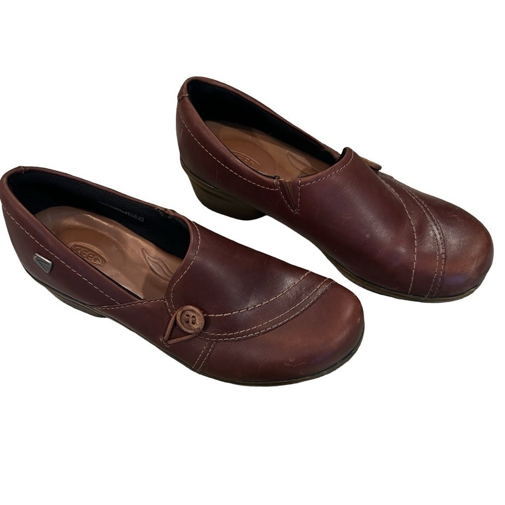 Keen Mora Button‎ Slip-On Loafer Women's Size 9.5 Brown Leather Shoes